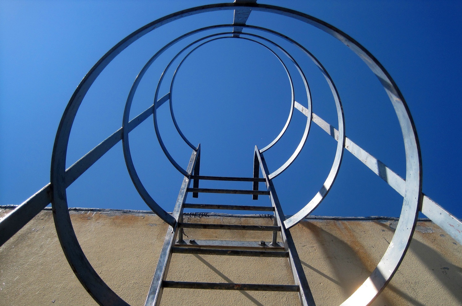 <span style="font-weight: bold;">ИСПЫТАНИЕ</span>